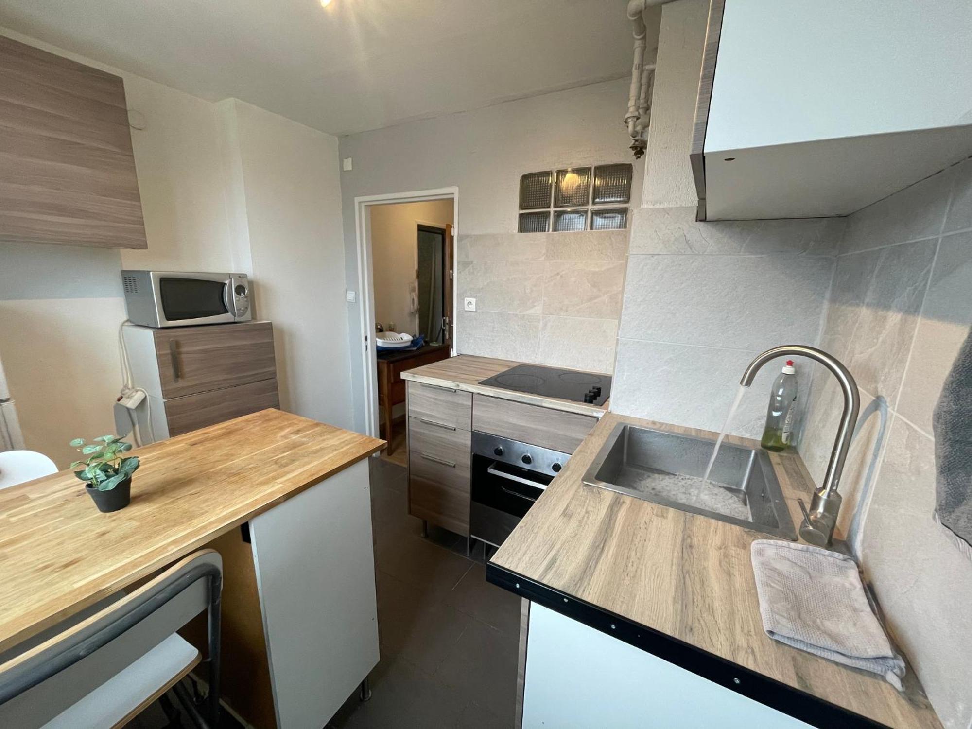 Appartement #6 : 2 Pieces Dernier Etage Tres Calme 40M2 à Strasbourg Extérieur photo