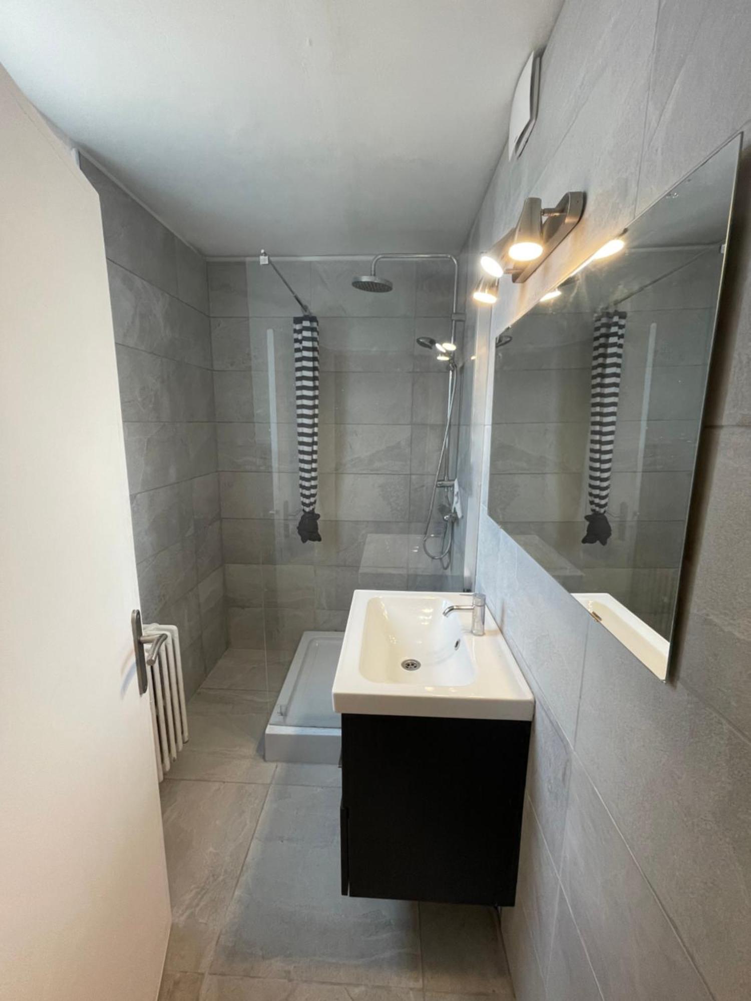 Appartement #6 : 2 Pieces Dernier Etage Tres Calme 40M2 à Strasbourg Extérieur photo
